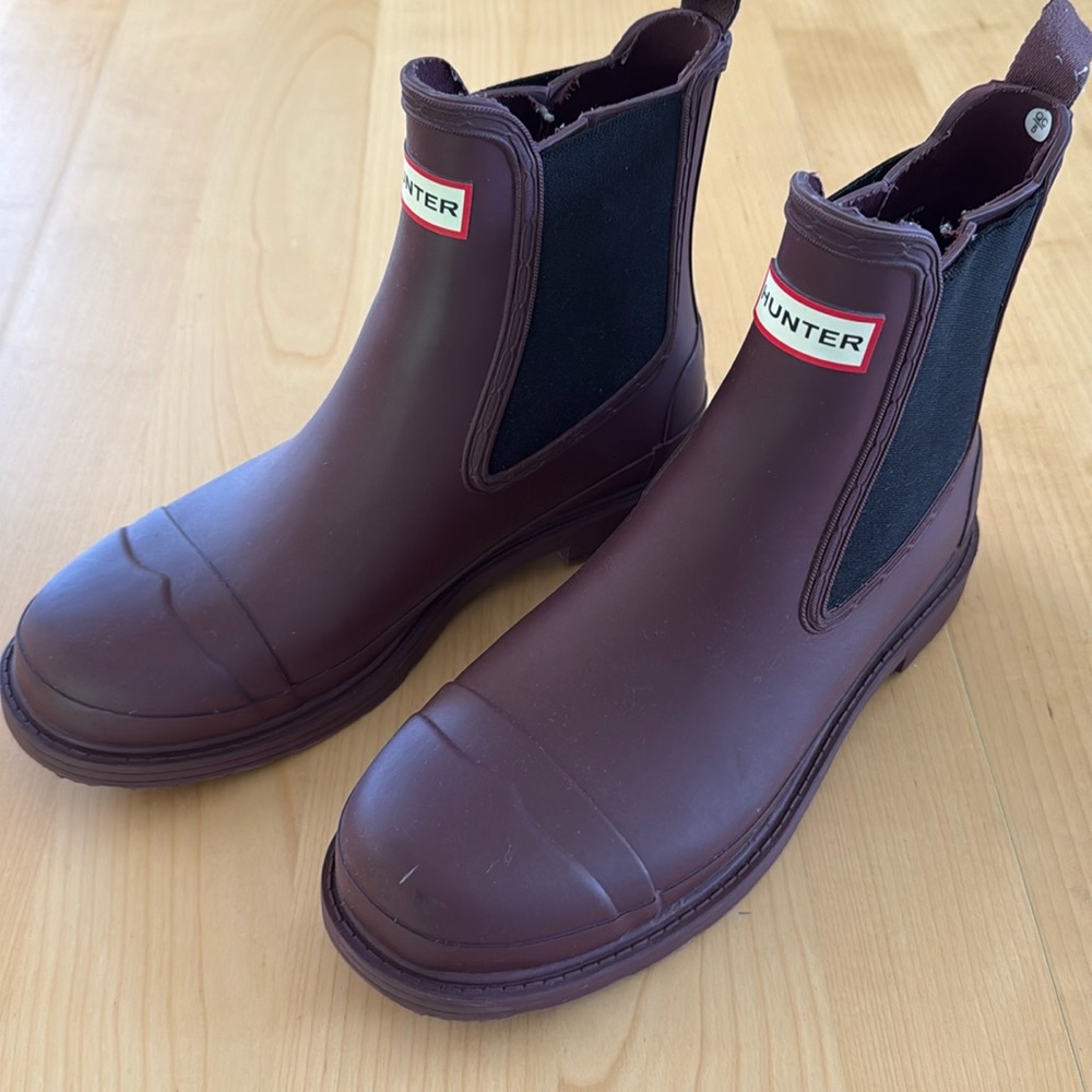 Hunter Men’s Commando Chelsea Boot Like New size 9